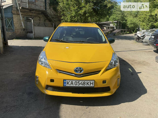 Тойота Prius v, объемом двигателя 1.8 л и пробегом 355 тыс. км за 7800 $, фото 3 на Automoto.ua