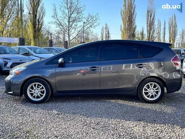 Тойота Prius v, объемом двигателя 0 л и пробегом 250 тыс. км за 13700 $, фото 7 на Automoto.ua