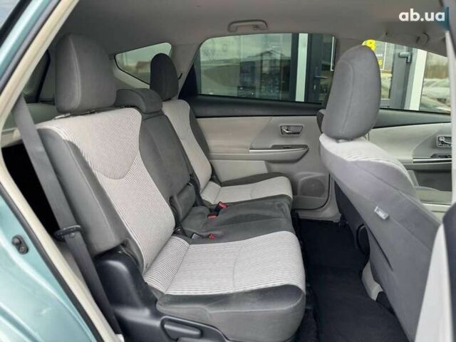 Тойота Prius v, объемом двигателя 0 л и пробегом 113 тыс. км за 14950 $, фото 25 на Automoto.ua
