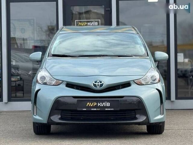 Тойота Prius v, объемом двигателя 0 л и пробегом 113 тыс. км за 15350 $, фото 1 на Automoto.ua