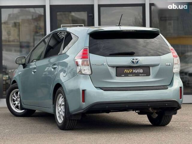Тойота Prius v, объемом двигателя 0 л и пробегом 113 тыс. км за 15350 $, фото 5 на Automoto.ua