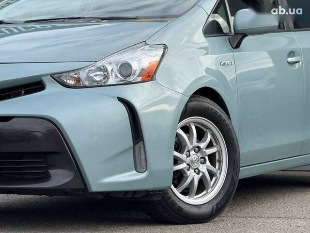 Тойота Prius v, объемом двигателя 0 л и пробегом 113 тыс. км за 15350 $, фото 6 на Automoto.ua