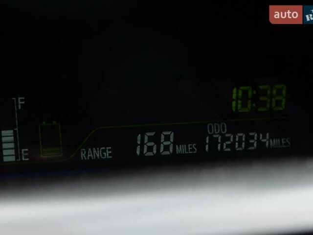 Серый Тойота Prius v, объемом двигателя 1.8 л и пробегом 275 тыс. км за 11500 $, фото 36 на Automoto.ua