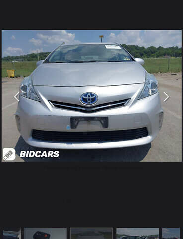 Серый Тойота Prius v, объемом двигателя 1.8 л и пробегом 180 тыс. км за 13200 $, фото 11 на Automoto.ua