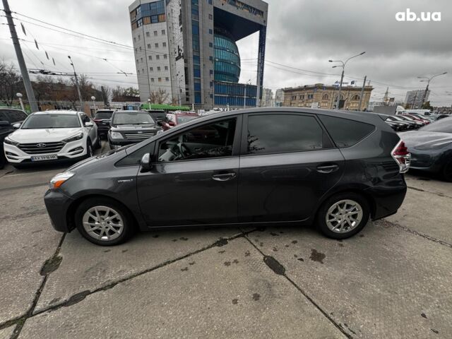 Сірий Тойота Prius v, об'ємом двигуна 1.8 л та пробігом 122 тис. км за 15490 $, фото 25 на Automoto.ua