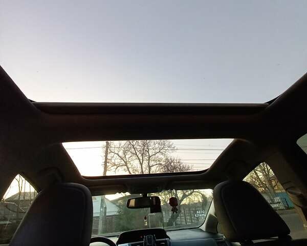 Синий Тойота Prius v, объемом двигателя 1.8 л и пробегом 230 тыс. км за 12700 $, фото 19 на Automoto.ua