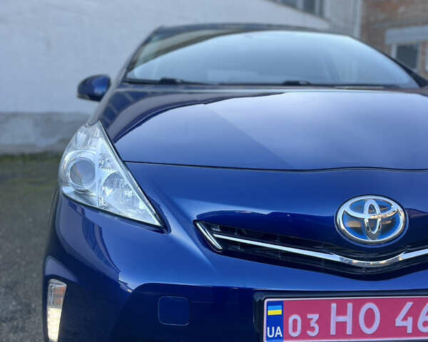 Синий Тойота Prius v, объемом двигателя 1.8 л и пробегом 253 тыс. км за 11499 $, фото 14 на Automoto.ua