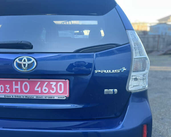 Синий Тойота Prius v, объемом двигателя 1.8 л и пробегом 253 тыс. км за 11499 $, фото 16 на Automoto.ua