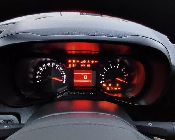 Белый Тойота Proace City, объемом двигателя 1.5 л и пробегом 179 тыс. км за 15950 $, фото 23 на Automoto.ua