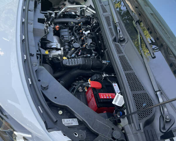 Белый Тойота Proace City, объемом двигателя 1.5 л и пробегом 30 тыс. км за 18500 $, фото 18 на Automoto.ua