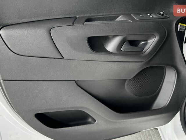 Тойота Proace City, объемом двигателя 1.5 л и пробегом 0 тыс. км за 25465 $, фото 30 на Automoto.ua