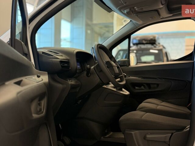 Тойота Proace City, об'ємом двигуна 1.5 л та пробігом 0 тис. км за 26354 $, фото 14 на Automoto.ua