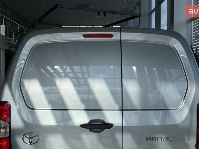 Тойота Proace City, объемом двигателя 1.5 л и пробегом 0 тыс. км за 26250 $, фото 11 на Automoto.ua