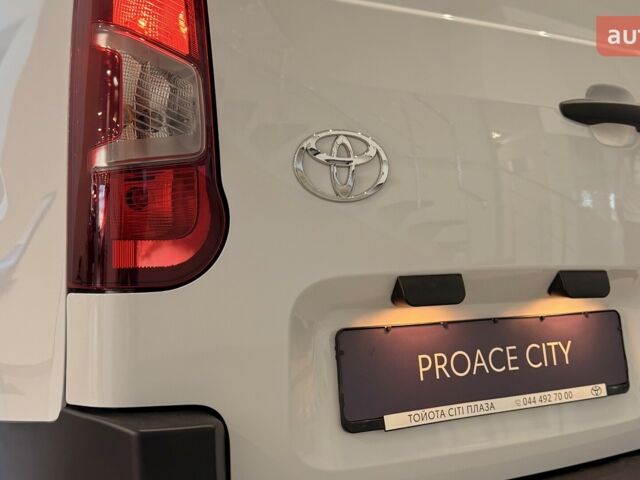 Тойота Proace City, об'ємом двигуна 1.5 л та пробігом 0 тис. км за 26354 $, фото 13 на Automoto.ua