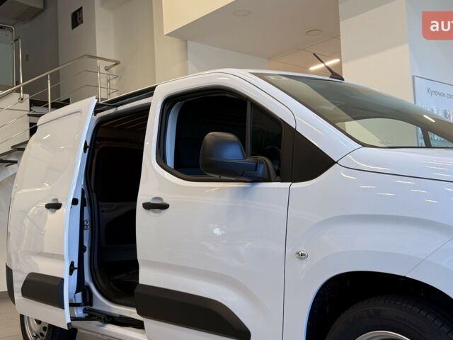 Тойота Proace City, объемом двигателя 1.5 л и пробегом 0 тыс. км за 26386 $, фото 19 на Automoto.ua