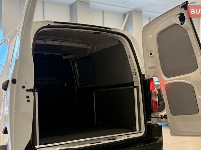 Тойота Proace City, объемом двигателя 1.5 л и пробегом 0 тыс. км за 26386 $, фото 18 на Automoto.ua