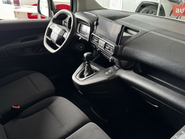 Тойота Proace City, объемом двигателя 1.5 л и пробегом 0 тыс. км за 25465 $, фото 18 на Automoto.ua