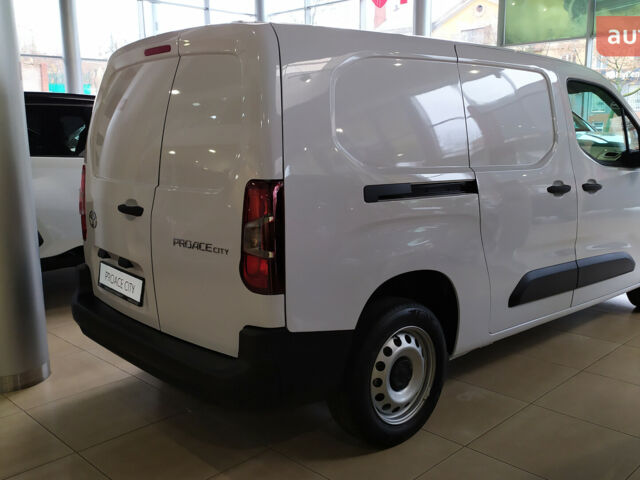 Тойота Proace City, объемом двигателя 1.5 л и пробегом 0 тыс. км за 26628 $, фото 4 на Automoto.ua