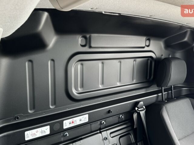 Тойота Proace City, объемом двигателя 1.5 л и пробегом 0 тыс. км за 25465 $, фото 28 на Automoto.ua