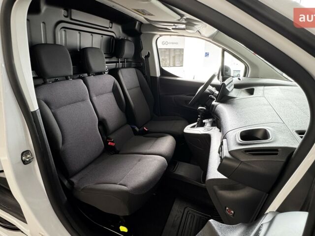 Тойота Proace City, объемом двигателя 1.5 л и пробегом 0 тыс. км за 25465 $, фото 11 на Automoto.ua