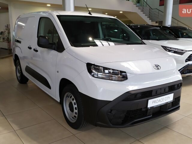 Тойота Proace City, объемом двигателя 1.5 л и пробегом 0 тыс. км за 26628 $, фото 2 на Automoto.ua