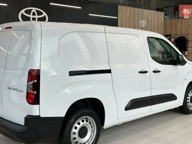 Тойота Proace City, об'ємом двигуна 1.5 л та пробігом 0 тис. км за 25288 $, фото 9 на Automoto.ua