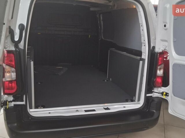 Тойота Proace City, объемом двигателя 1.5 л и пробегом 0 тыс. км за 25368 $, фото 16 на Automoto.ua