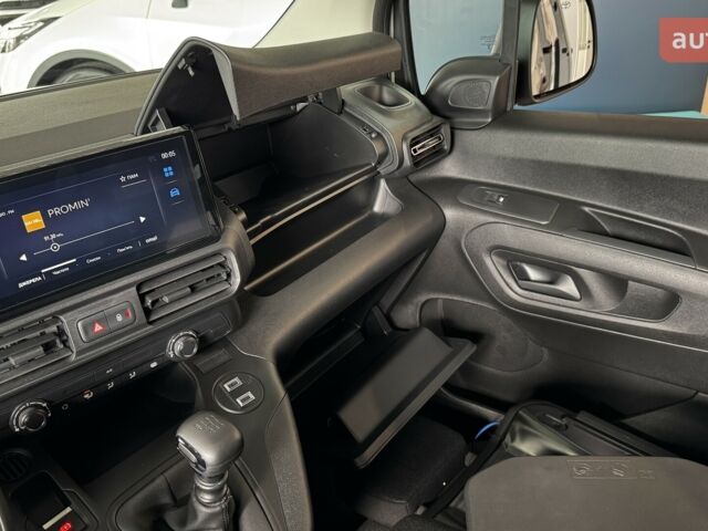 Тойота Proace City, объемом двигателя 1.5 л и пробегом 0 тыс. км за 25465 $, фото 21 на Automoto.ua