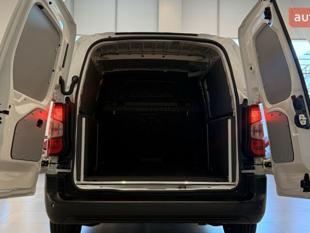 Тойота Proace City, об'ємом двигуна 1.5 л та пробігом 0 тис. км за 26354 $, фото 3 на Automoto.ua