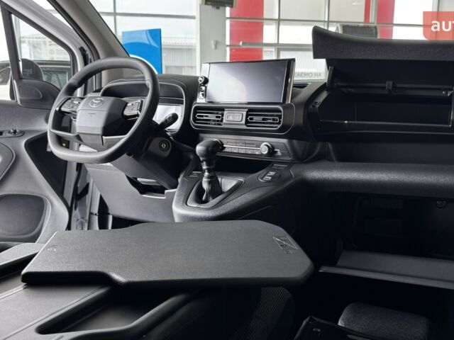 Тойота Proace City, объемом двигателя 1.5 л и пробегом 0 тыс. км за 25641 $, фото 12 на Automoto.ua