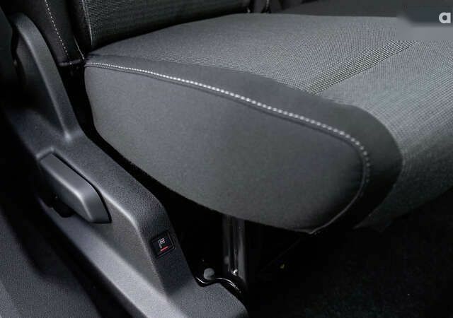 Тойота Proace City Verso, об'ємом двигуна 1.5 л та пробігом 1 тис. км за 33344 $, фото 15 на Automoto.ua