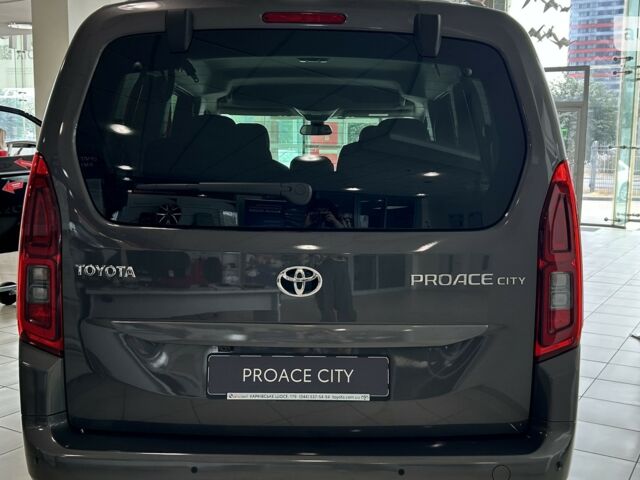 Тойота Proace City Verso, об'ємом двигуна 1.5 л та пробігом 0 тис. км за 30554 $, фото 6 на Automoto.ua