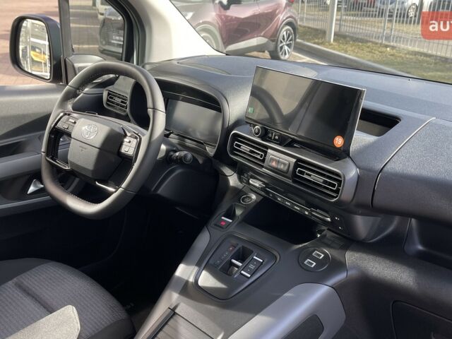 Тойота Proace City Verso, об'ємом двигуна 1.5 л та пробігом 0 тис. км за 34537 $, фото 14 на Automoto.ua