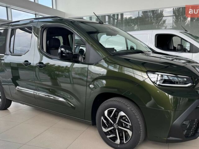 Тойота Proace City Verso, объемом двигателя 1.5 л и пробегом 0 тыс. км за 35188 $, фото 1 на Automoto.ua