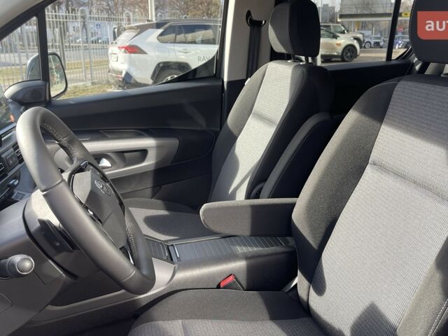 Тойота Proace City Verso, об'ємом двигуна 1.5 л та пробігом 0 тис. км за 34537 $, фото 10 на Automoto.ua