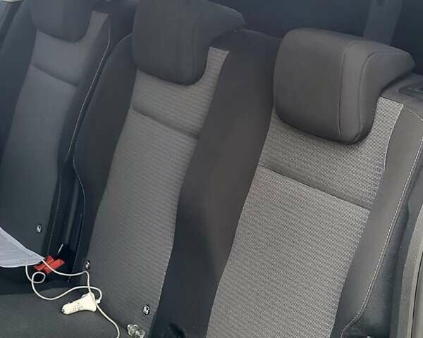Сірий Тойота Proace City Verso, об'ємом двигуна 1.5 л та пробігом 15 тис. км за 27200 $, фото 8 на Automoto.ua