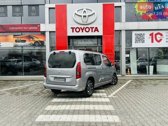 Серый Тойота Proace City Verso, объемом двигателя 1.5 л и пробегом 1 тыс. км за 33214 $, фото 41 на Automoto.ua