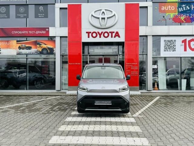 Серый Тойота Proace City Verso, объемом двигателя 1.5 л и пробегом 1 тыс. км за 33214 $, фото 5 на Automoto.ua