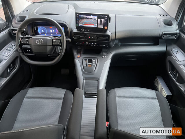 Сірий Тойота Proace City Verso, об'ємом двигуна 1.5 л та пробігом 300 тис. км за 32853 $, фото 11 на Automoto.ua