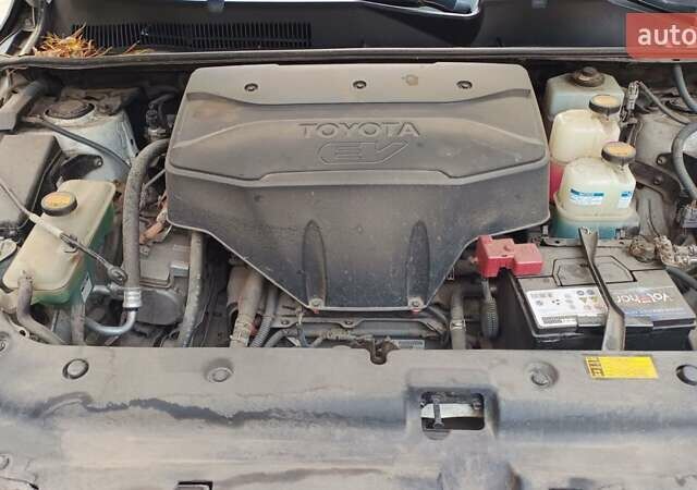 Белый Тойота RAV4 EV, объемом двигателя 0 л и пробегом 172 тыс. км за 11100 $, фото 14 на Automoto.ua