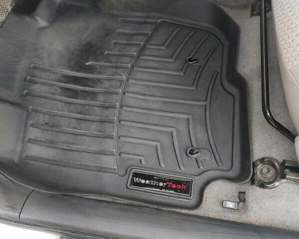 Білий Тойота RAV4 EV, об'ємом двигуна 0 л та пробігом 180 тис. км за 11700 $, фото 45 на Automoto.ua