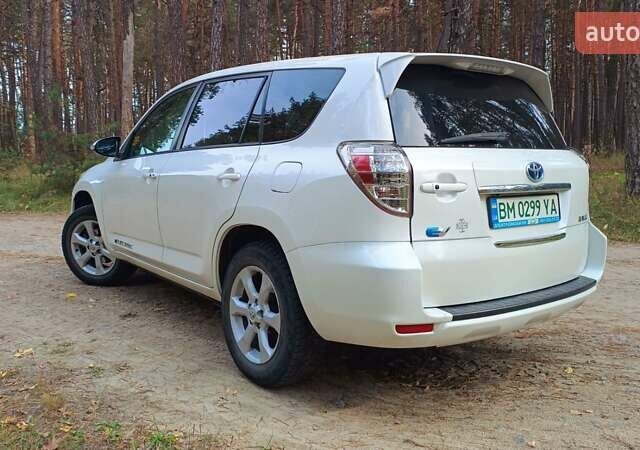 Белый Тойота RAV4 EV, объемом двигателя 0 л и пробегом 172 тыс. км за 11100 $, фото 6 на Automoto.ua