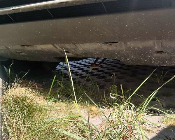 Белый Тойота RAV4 EV, объемом двигателя 0 л и пробегом 180 тыс. км за 10000 $, фото 1 на Automoto.ua