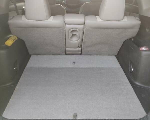 Білий Тойота RAV4 EV, об'ємом двигуна 0 л та пробігом 180 тис. км за 11700 $, фото 56 на Automoto.ua