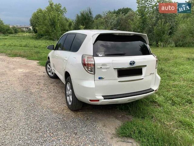 Білий Тойота RAV4 EV, об'ємом двигуна 0 л та пробігом 93 тис. км за 13700 $, фото 3 на Automoto.ua