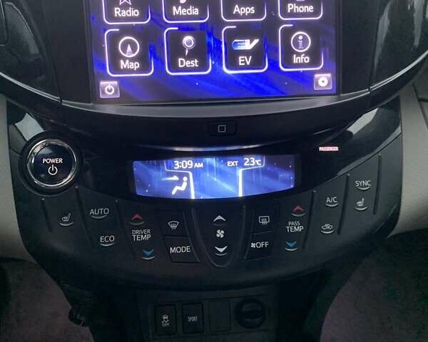 Білий Тойота RAV4 EV, об'ємом двигуна 0 л та пробігом 93 тис. км за 13700 $, фото 11 на Automoto.ua