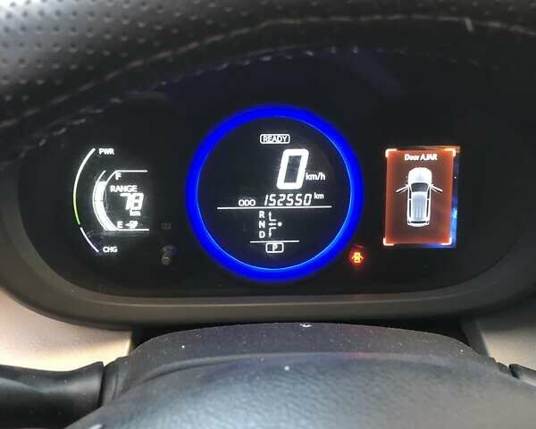 Білий Тойота RAV4 EV, об'ємом двигуна 0 л та пробігом 152 тис. км за 11400 $, фото 18 на Automoto.ua