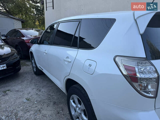 Тойота RAV4 EV 2013 в Житомире на Automoto.ua Белый Тойота RAV4 EV, объемом двигателя 0 л и пробегом 158 тыс. км за 10400 $, фото 6 на Automoto.ua