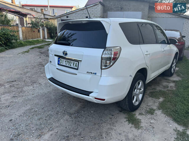 Тойота RAV4 EV 2013 в Житомире на Automoto.ua Белый Тойота RAV4 EV, объемом двигателя 0 л и пробегом 158 тыс. км за 10400 $, фото 12 на Automoto.ua