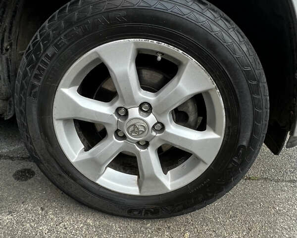 Тойота RAV4 EV, об'ємом двигуна 0 л та пробігом 172 тис. км за 7800 $, фото 13 на Automoto.ua